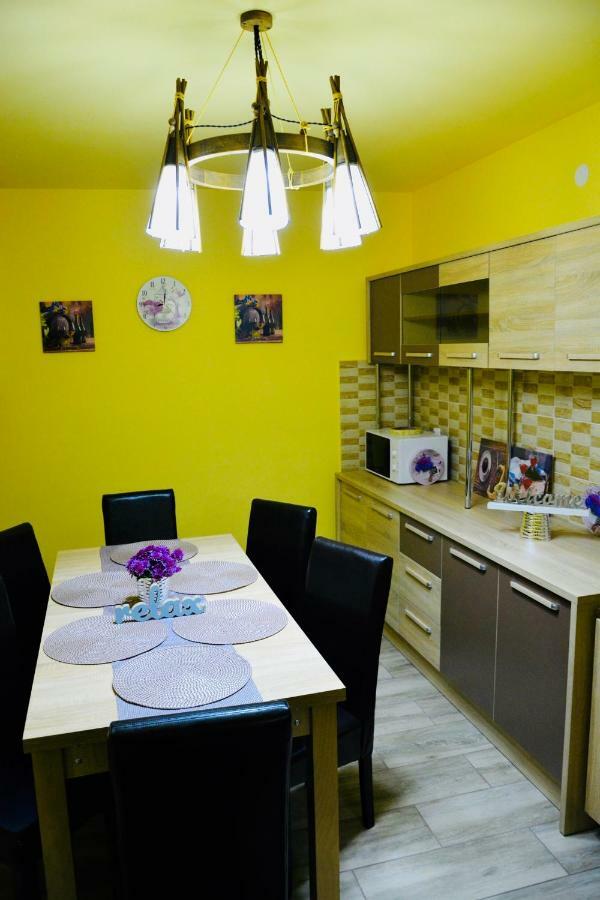 Casa Iris Center Hotel Sibiu Luaran gambar