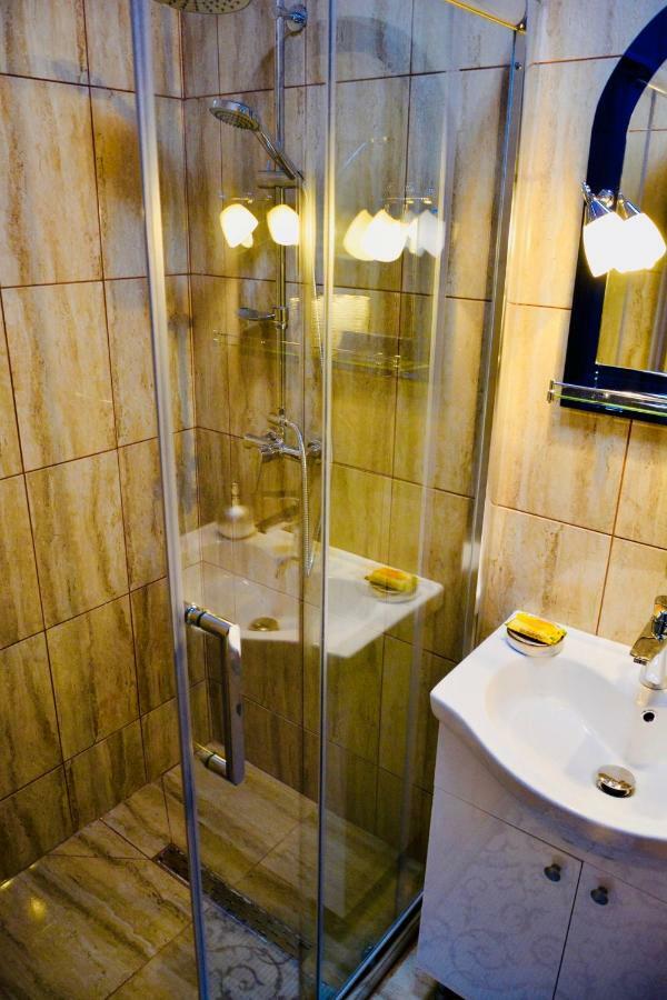 Casa Iris Center Hotel Sibiu Luaran gambar