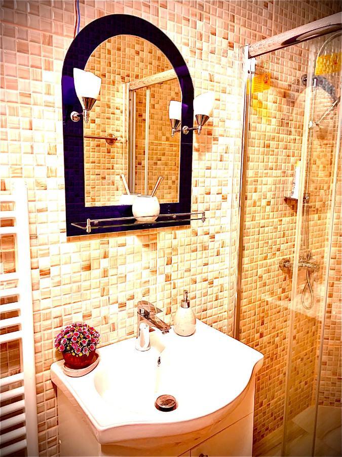 Casa Iris Center Hotel Sibiu Luaran gambar
